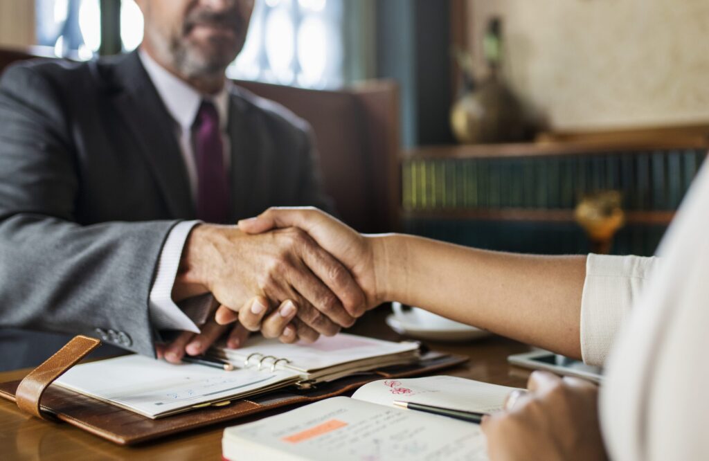 A legalização de empresas em 2024 é uma obrigação importante para diversos negócios. Neste artigo, explicaremos quem precisa declarar e como a One Percent Contabilidade pode ajudar.